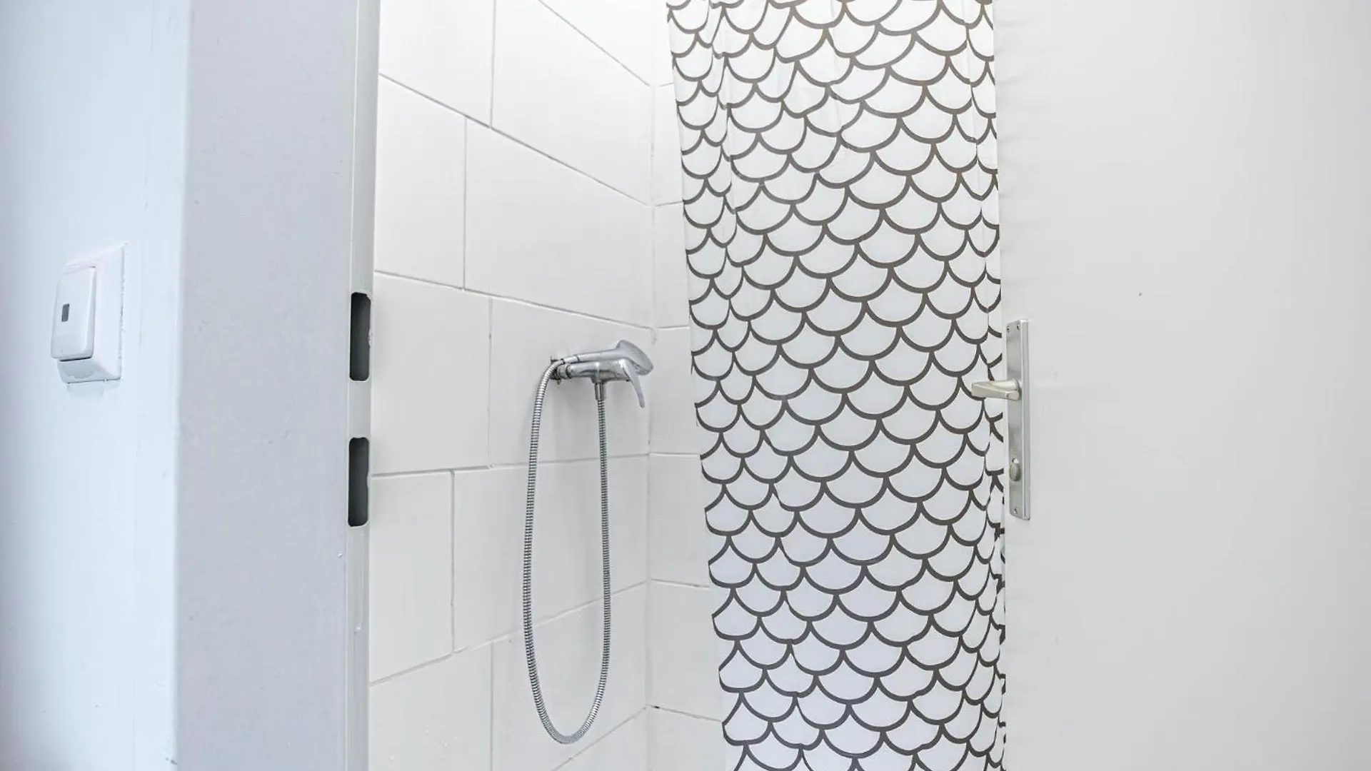 Appartamento Rooms In A Shared Apartment, 6Min To Lugner City Vienna