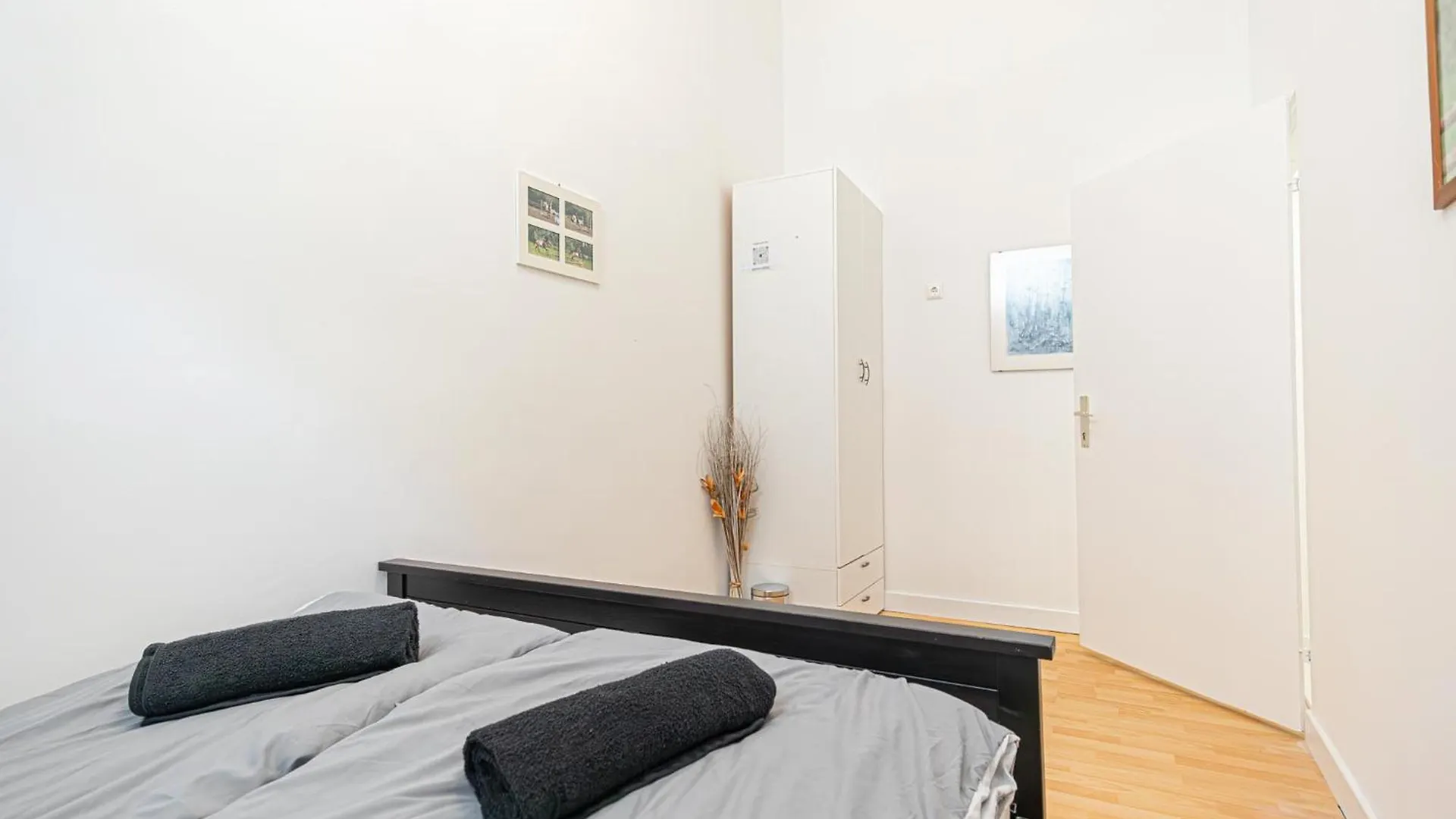 Rooms In A Shared Apartment, 6Min To Lugner City 维也纳 0*,  奥地利