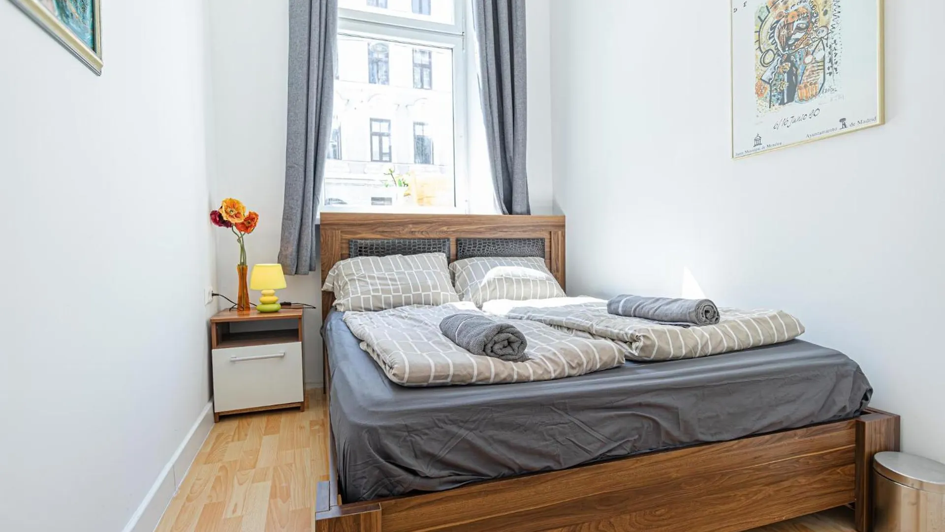 Rooms In A Shared Apartment, 6Min To Lugner City location